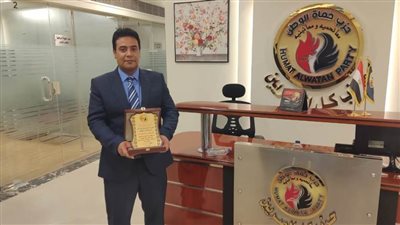 حزب حماة الوطن يكرم القيادات العمالية.. ورئيس نقابية أخبار اليوم: العمال هم وقود معركة البناء