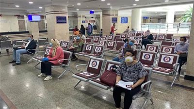 الداخلية تواصل تيسير إجراءات الراغبين في الحصول على خدمات إدارة الجوازات والهجرة