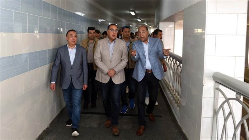 رئيس الوزراء يتفقد