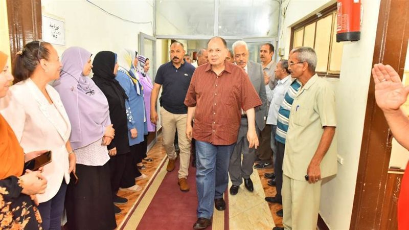 محافظ أسيوط يفتتح