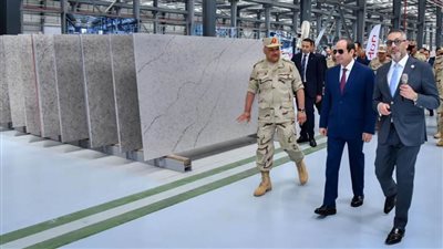 اقتصادية قناة السويس في 9 سنوات.. استثمارات متعددة وعائدات تخدم التنمية