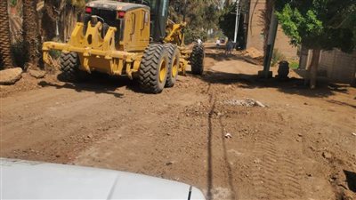  محافظ أسيوط: حملات نظافة وتسوية طرق وشوارع بمركز منفلوط