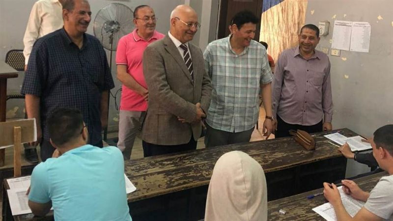 تفقد سير الامتحانات