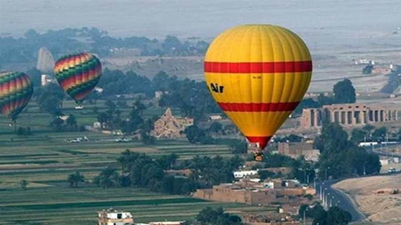 البالون الطائر في