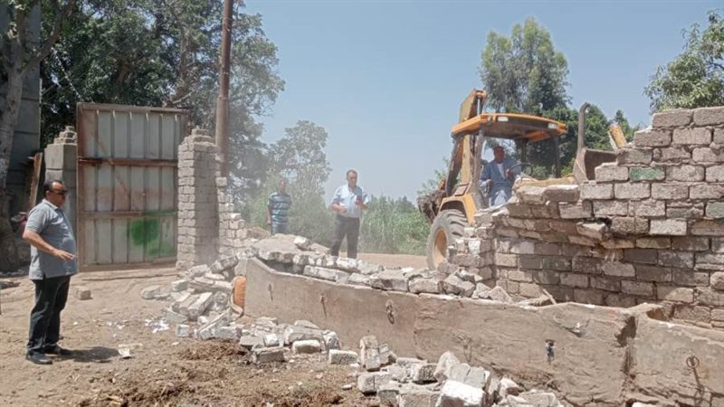 البحيرة تواصل حملات