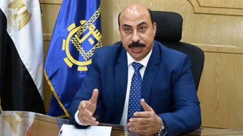 محافظ أسوان أشرف