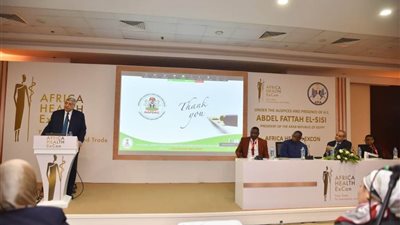 وزير صحة زيمبابوى: صناعة الأدوية في القارة الأفريقية أصبح حتميا لتقليل الإستيراد