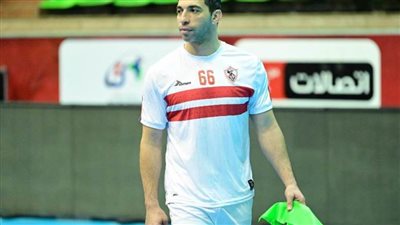 البنك الأهلي يُفكر في التعاقد مع أحمد الأحمر