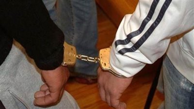 ضبط شخصين بالإسماعيلية لقيامهما بإدارة شبكات اتصالات لخدمات الإنترنت بدون ترخيص