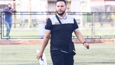 الكابتن عصام أحمد: 