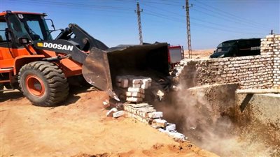 محافظة أسوان تواصل حملات إزالة التعديات على أراضي وأملاك الدولة