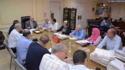 السكرتير العام يتابع موقف تقنين أراضي أملاك الدولة بالبحيرة