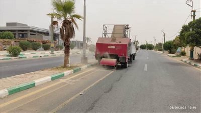 مواصلة أعمال النظافة ورفع الأتربة في ظل العواصف الترابية بالوادي الجديد