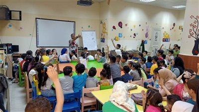 أنشطة وجلسات تفاعلية ومسابقات للأطفال بمكتبة مصر العامة بدمنهور