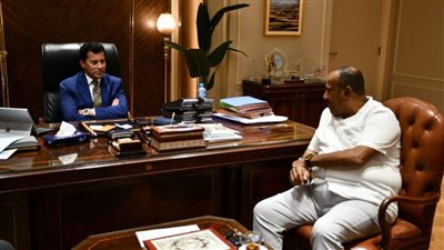 وزير الرياضة يستقبل وفد اللجنة الأوليمبية السودانية لبحث إقامة معسكرات للمنتخبات السودانية في مصر