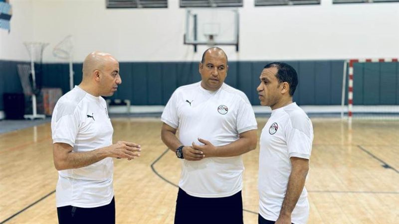 الجهاز الفنى لمنتخب