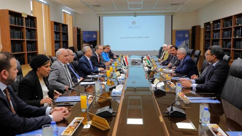 خلال اللقاء