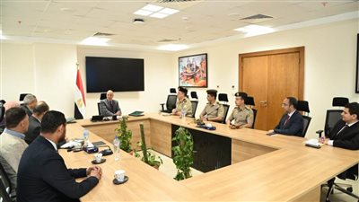 وزير الرى يشهد توقيع بروتوكول تعاون بين هيئة المساحة وإدارة المساحة العسكرية 