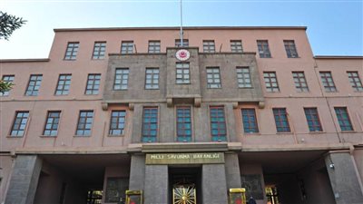 عاجل.. الدفاع التركية : 5 قتلى جراء انفجار بمصنع للصواريخ والمتفجرات بضواحي أنقرة