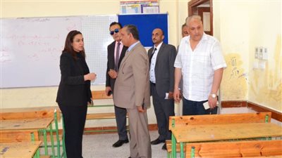 نائب محافظ البحيرة تتفقد اللجان استعدادًا لانطلاق امتحانات الثانوية العامة 