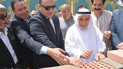 نائب محافظ الدقهلية يضع حجر أساس المعهد الديني بالسنبلاوين 