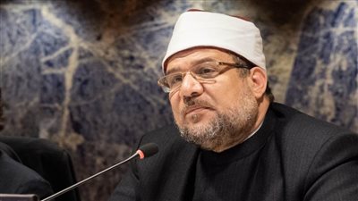 وزير الأوقاف يبحث مع نائب رئيس الوزراء العماني علاقات التعاون الثنائي