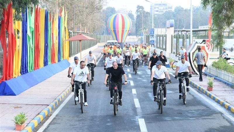 أثناء تفقد الرئيس