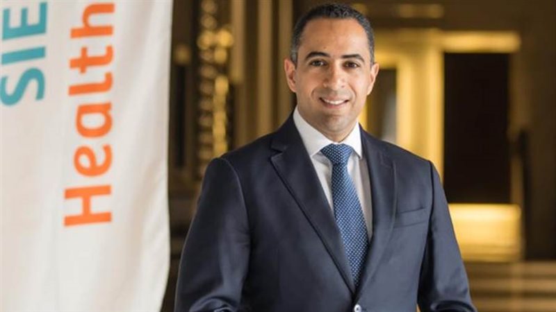 عمرو قنديل رئيس مجلس