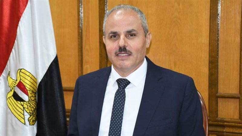 رئيس جامعة قناة السويس