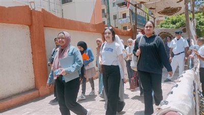 فرحة طلاب الثانوية العامة بالقليوبية لسهولة امتحان مادتي 