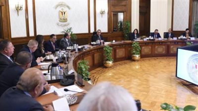 10 رسائل من رئيس الحكومة خلال اجتماعه برؤساء الغرف الصناعية
