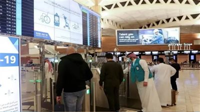 السياحة السعودية: تسهيلات جديدة تُمكّن حاملي تأشيرات زيارة المملكة المتحدة والولايات المتحدة و