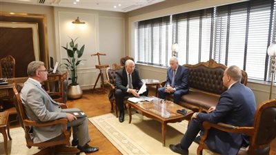 وزير الزراعة يبحث مع محافظ جنوب سيناء دعم الاستثمار الزراعي