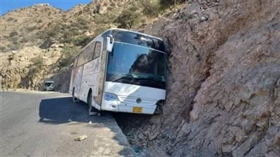 أستراليا: مصرع وإصابة 35 شخصا جراء انزلاق حافلة ركاب