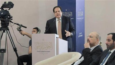 أبو العينين: القيادة الحالية تستطيع أن تفجر الطاقات الشابة بالأفكار 