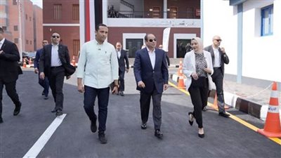 الرئيس السيسي يستكمل افتتاح وتفقد المشروعات الخدمية بقرية الأبعادية بالبحيرة