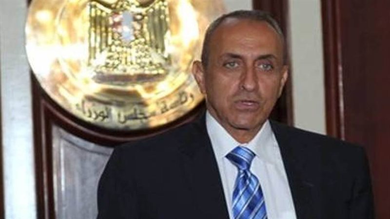 الدكتور أيمن أبو