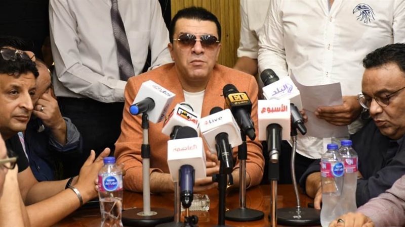 مصطفى كامل يفوز بمنصب