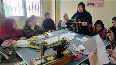 الشباب والرياضة تواصل تنفيذ الدورات التدريبية الحرفية تحت شعار 