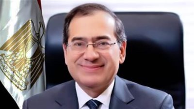 وزير البترول يعلن قرب إقرار قانون يتضمن حوافز لإنتاج الهيدروجين الأخضر ومشتقاته