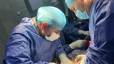 بعد انهيار الدورة الدموية لتعرضة لحادث.. إنقاذ مريض من الموت المحقق بالبحيرة