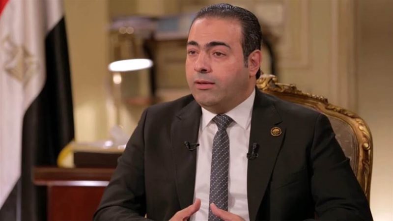 محمود حسين رئيس لجنة