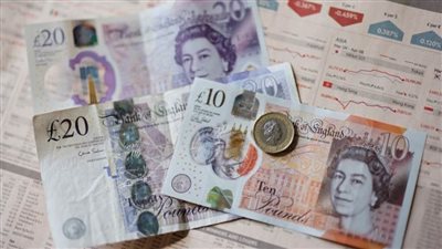 الجنيه الإسترليني يرتفع مقابل الدولار الأمريكي