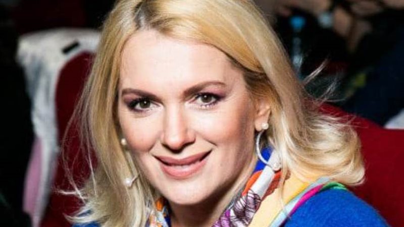 فنانة روسية