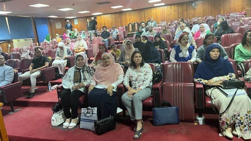 يوم علمي بوحدة الغدد