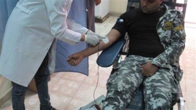حملة للتبرع بالدم بمديرية أمن الأقصر