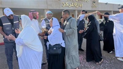 وزارة السياحة والآثار: لجان بعثة الوزارة بالمدينة المنورة تستقبل أول أفواج الحج السياحي البري