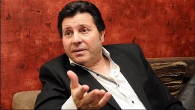 هاني شاكر يعلن عن إجرائه جراحة ناجحة بالمنظار