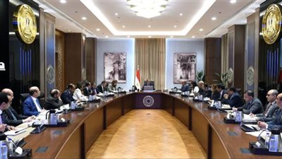 رئيس الوزراء يعقد اجتماعا بشأن الاستغلال الأمثل للمقار الحكومية التي تم إخلاؤها 