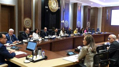 مدبولى يبحث سبل التوسع والنهوض بمنظومة المدارس الفنية والحرفية بالشراكة مع القطاع الخاص